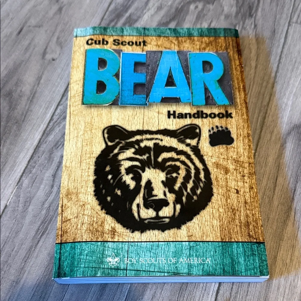Cub Scout Handbook Cover/Organizer & Bear Handbook NWT